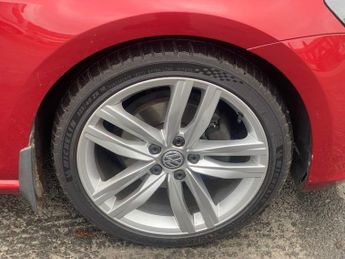 VOLKSWAGEN GOLF 1.4 TSI BlueMotion Tech ACT GT Edition Hatchback 5dr Petrol DSG 