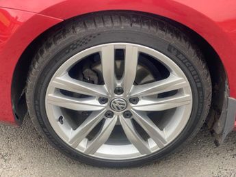 VOLKSWAGEN GOLF 1.4 TSI BlueMotion Tech ACT GT Edition Hatchback 5dr Petrol DSG 