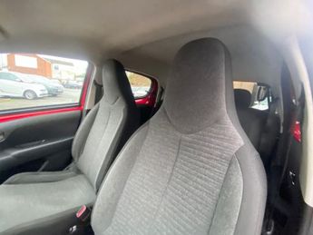 CITROEN C1 1.2 PureTech Flair Hatchback 5dr Petrol Manual Euro 6 (82 ps)