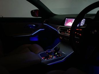 BMW 3 SERIES 2.0 320d MHT M Sport Saloon 4dr Diesel Hybrid Auto Euro 6 (s/s) 