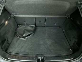 MERCEDES-BENZ EQA EQA 250+ 70.5kWh Sport SUV 5dr Electric Auto (190 ps)