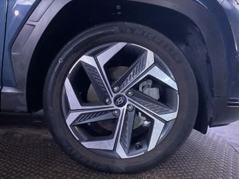 HYUNDAI TUCSON 1.6 h T-GDi Premium SUV 5dr Petrol Hybrid Auto Euro 6 (s/s) (230