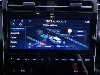 HYUNDAI TUCSON 1.6 h T-GDi Premium SUV 5dr Petrol Hybrid Auto Euro 6 (s/s) (230