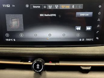 NISSAN ARIYA 87kWh Evolve SUV 5dr Electric Auto 22kW Charger (242 ps)