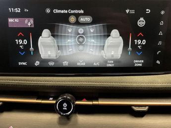 NISSAN ARIYA 87kWh Evolve SUV 5dr Electric Auto 22kW Charger (242 ps)