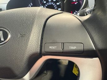 KIA PICANTO 1.25 2 Hatchback 5dr Petrol Auto Euro 6 (84 bhp) Air conditionin