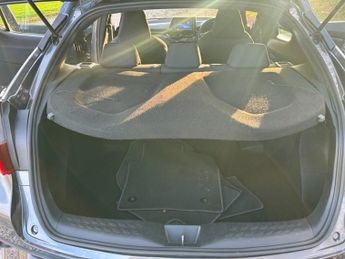 TOYOTA C-HR 1.8 VVT-h Icon SUV 5dr Petrol Hybrid CVT Euro 6 (s/s) (122 ps)