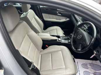 MERCEDES-BENZ E-CLASS 2.1 E250 CDI BlueEfficiency Avantgarde Saloon 4dr Diesel Tiptron