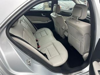 MERCEDES-BENZ E-CLASS 2.1 E250 CDI BlueEfficiency Avantgarde Saloon 4dr Diesel Tiptron