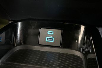 FORD MUSTANG MACH-E Standard Range 70kWh SUV 5dr Electric Automatic AWD (269 ps) 360