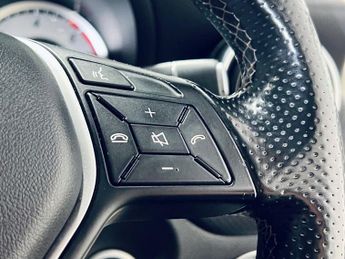 MERCEDES-BENZ A CLASS 1.5 A180 CDI Sport Hatchback 5dr Diesel 7G-DCT Euro 5 (s/s) (109