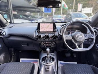NISSAN JUKE 1.0 DIG-T N-Connecta [Nav] 5dr - ONE OWNER!