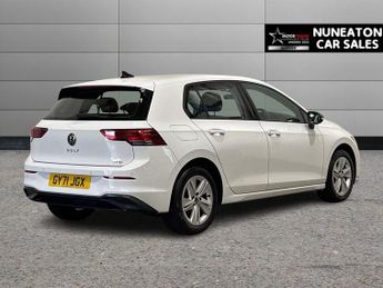 VOLKSWAGEN GOLF 1.5 eTSI MHEV Life Hatchback 5dr Petrol Hybrid DSG Euro 6 (s/s) 
