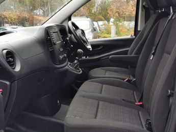MERCEDES-BENZ VITO 2.1 114 CDI Premium Panel Van 5dr Diesel Manual RWD L3 Euro 6 (s