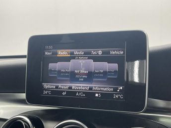 MERCEDES-BENZ GLC 2.1 GLC220d AMG Line (Premium) SUV 5dr Diesel G-Tronic+ 4MATIC E