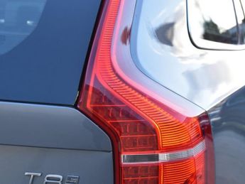 VOLVO XC90 2.0h T8 Twin Engine 10.4kWh Momentum Pro SUV 5dr Petrol Plug-in 