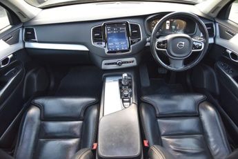 VOLVO XC90 2.0h T8 Twin Engine 10.4kWh Momentum Pro SUV 5dr Petrol Plug-in 
