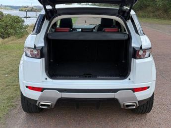 LAND ROVER RANGE ROVER EVOQUE 2.2 SD4 Dynamic SUV 5dr Diesel Auto 4WD Euro 5 (190 ps)