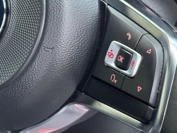 VOLKSWAGEN SCIROCCO 2.0 TDI BlueMotion Tech R-Line Black Edition Hatchback 3dr Diese