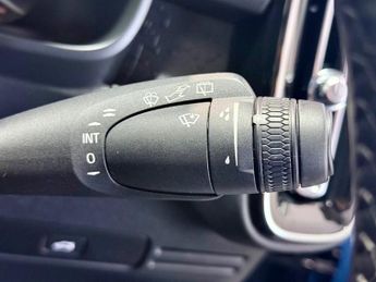 VOLVO XC40 Recharge 69kWh Core SUV 5dr Electric Auto (231 ps)