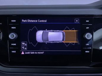 VOLKSWAGEN POLO 1.0 TSI R-Line Hatchback 5dr Petrol DSG Euro 6 (s/s) (110 ps)