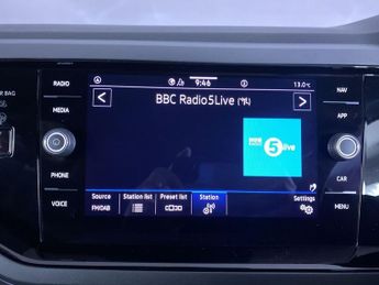 VOLKSWAGEN POLO 1.0 TSI R-Line Hatchback 5dr Petrol DSG Euro 6 (s/s) (110 ps)