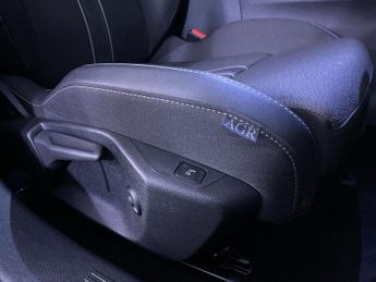 VAUXHALL ASTRA 1.2 Turbo GS Sports Tourer 5dr Petrol Auto Euro 6 (s/s) (130 ps)