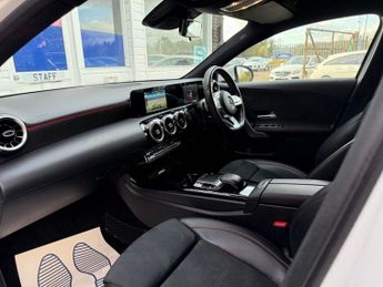 MERCEDES-BENZ A-CLASS 1.5 A180d AMG Line Hatchback 5dr Diesel 7G-DCT Euro 6 (s/s) (116