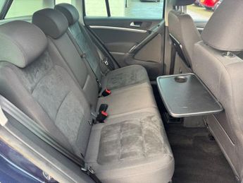 VOLKSWAGEN TIGUAN 2.0 TDI BlueMotion Tech Match SUV 5dr Diesel DSG 4WD Euro 6 (s/s