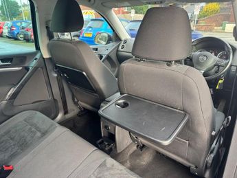 VOLKSWAGEN TIGUAN 2.0 TDI BlueMotion Tech Match SUV 5dr Diesel DSG 4WD Euro 6 (s/s