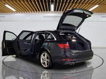 AUDI A4 AVANT 2.0 TDI S line Estate 5dr Diesel S Tronic quattro Euro 6 (s/s) (