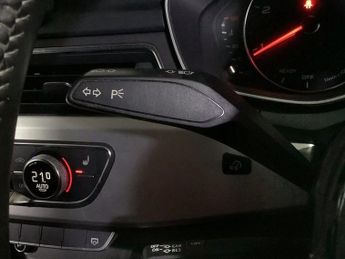 AUDI A4 AVANT 2.0 TDI S line Estate 5dr Diesel S Tronic quattro Euro 6 (s/s) (