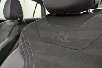 VOLKSWAGEN ID.4 Pure 52kWh Life SUV 5dr Electric Auto (148 ps)