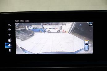 MERCEDES-BENZ GLE 2.9 GLE350d AMG Line (Premium Plus) SUV 5dr Diesel G-Tronic 4MAT