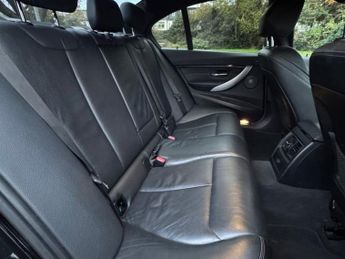 BMW 3 SERIES 2.0 320i M Sport Shadow Edition Saloon 4dr Petrol Auto xDrive Eu