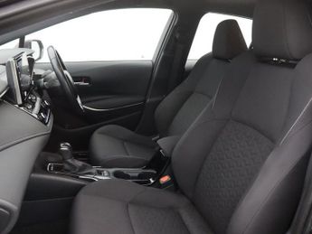 TOYOTA COROLLA 1.8 VVT-h GPF Icon Hatchback 5dr Petrol Hybrid CVT Euro 6 (s/s) 