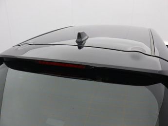 TOYOTA COROLLA 1.8 VVT-h GPF Icon Hatchback 5dr Petrol Hybrid CVT Euro 6 (s/s) 