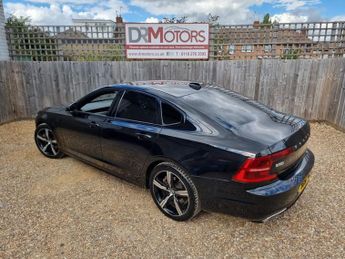VOLVO S90 2.0h T8 Twin Engine 10.4kWh R-Design Plus Saloon 4dr Petrol Plug