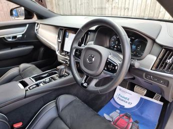 VOLVO S90 2.0h T8 Twin Engine 10.4kWh R-Design Plus Saloon 4dr Petrol Plug