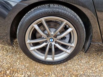 BMW 5 SERIES 2.0 520d M Sport Saloon 4dr Diesel Auto Euro 6 (s/s) (190 ps)