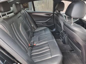 BMW 5 SERIES 2.0 520d M Sport Saloon 4dr Diesel Auto Euro 6 (s/s) (190 ps)