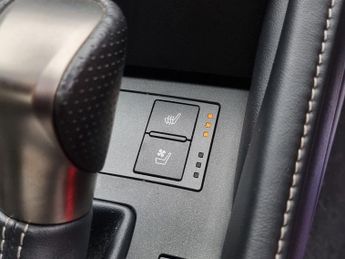 LEXUS RC 2.5 300h F Sport Coupe 2dr Petrol Hybrid E-CVT Euro 6 (s/s) (223