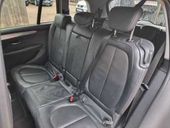 BMW 2 Series GRAN TOURER 2.0 218d Luxury MPV 5dr Diesel Auto Euro 6 (s/s) (150 ps)