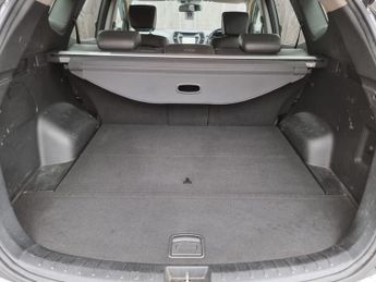 HYUNDAI SANTA FE 2.2 CRDi Premium SUV 5dr Diesel Auto 4WD Euro 5 (5 seat) (194 bh