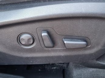 KIA SORENTO 2.2 CRDi KX-3 SUV 5dr Diesel Auto AWD Euro 6 (197 bhp)