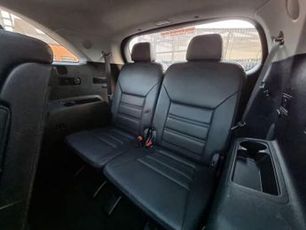 KIA SORENTO 2.2 CRDi KX-3 SUV 5dr Diesel Auto AWD Euro 6 (197 bhp)