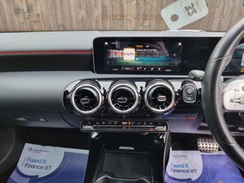 MERCEDES-BENZ A-CLASS 2.0 A200d AMG Line (Executive) Hatchback 5dr Diesel 8G-DCT Euro 