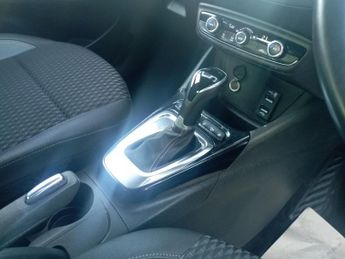 VAUXHALL CROSSLAND X 1.2 Turbo Elite Nav SUV 5dr Petrol Auto Euro 6 (s/s) (130 ps)