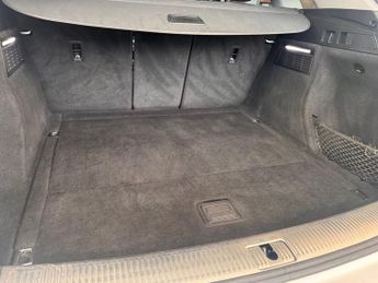 AUDI Q5 2.0 TDI 40 Sport SUV 5dr Diesel S Tronic quattro Euro 6 (s/s) (1