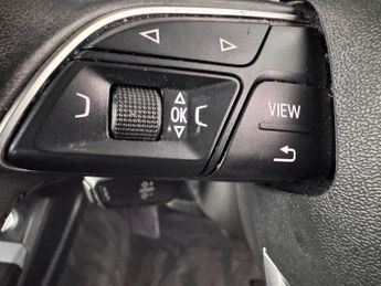 AUDI Q5 2.0 TDI 40 Sport SUV 5dr Diesel S Tronic quattro Euro 6 (s/s) (1